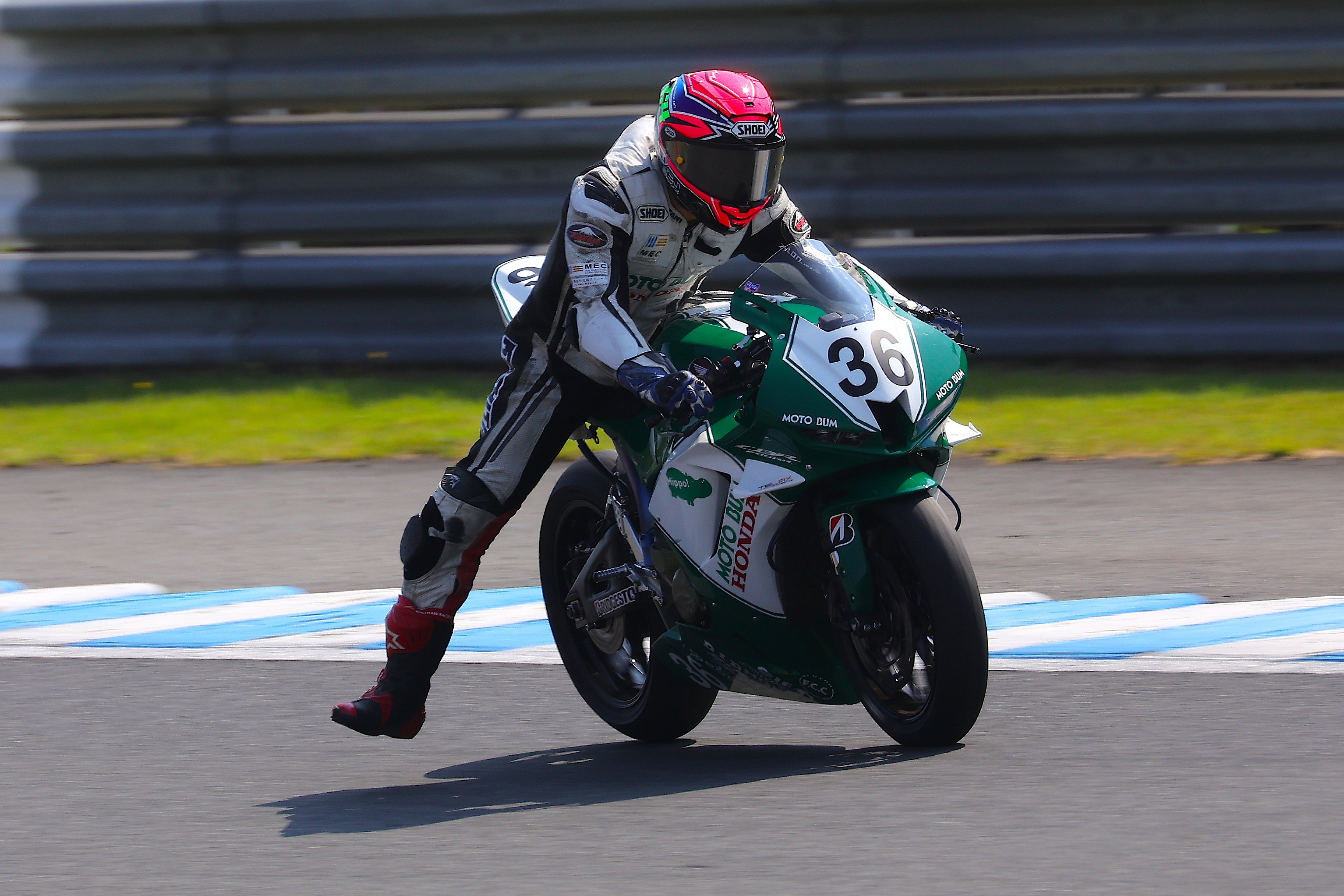 なみへい Slip-On HEPTA FORCE TSS サイクロン用 サイレンサーブラケット