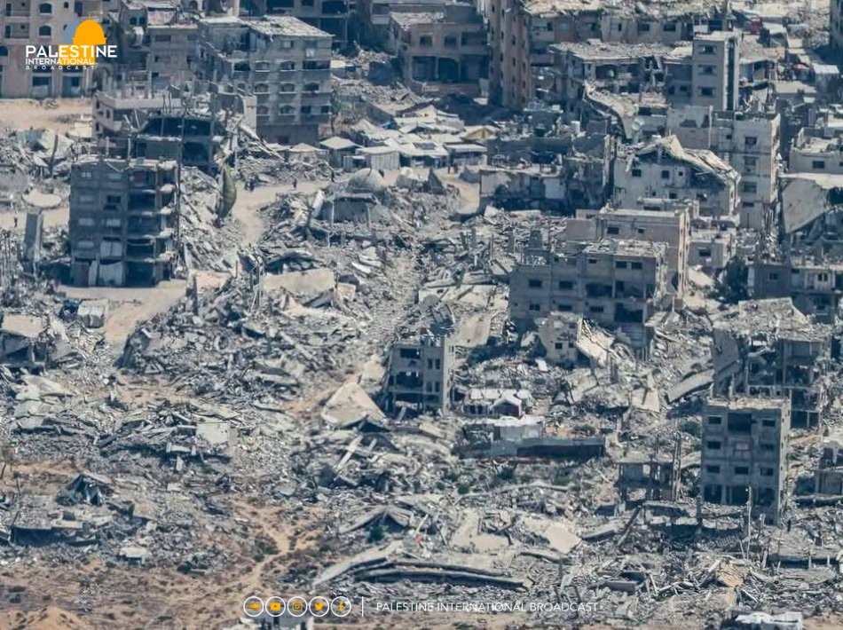 Von oben betrachtet ähnelt Gaza einer Szene aus einem Horrorfilm: zerstörte Straßen, zerfallene Gebäude und ein in Trümmern liegendes Leben ...