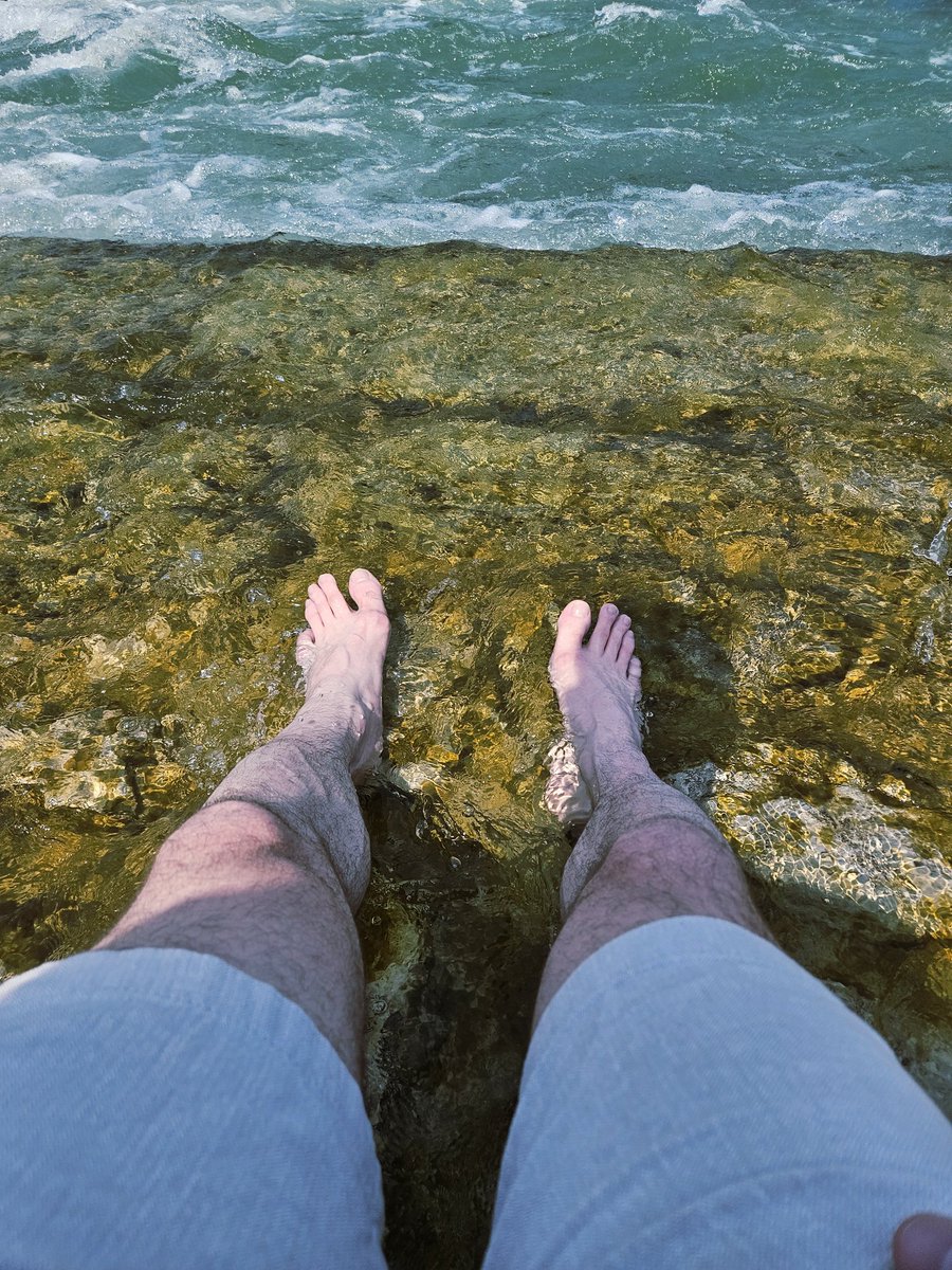 Basti4Life (@basti4life) on Twitter photo Chillen an der Isar. 🏞️😎☀️
Wünsche euch allen einen schönen Mittwoch. 😊👍🥳 Chillen an der Isar. 🏞️😎☀️
Wünsche euch allen einen schönen Mittwoch. 😊👍🥳