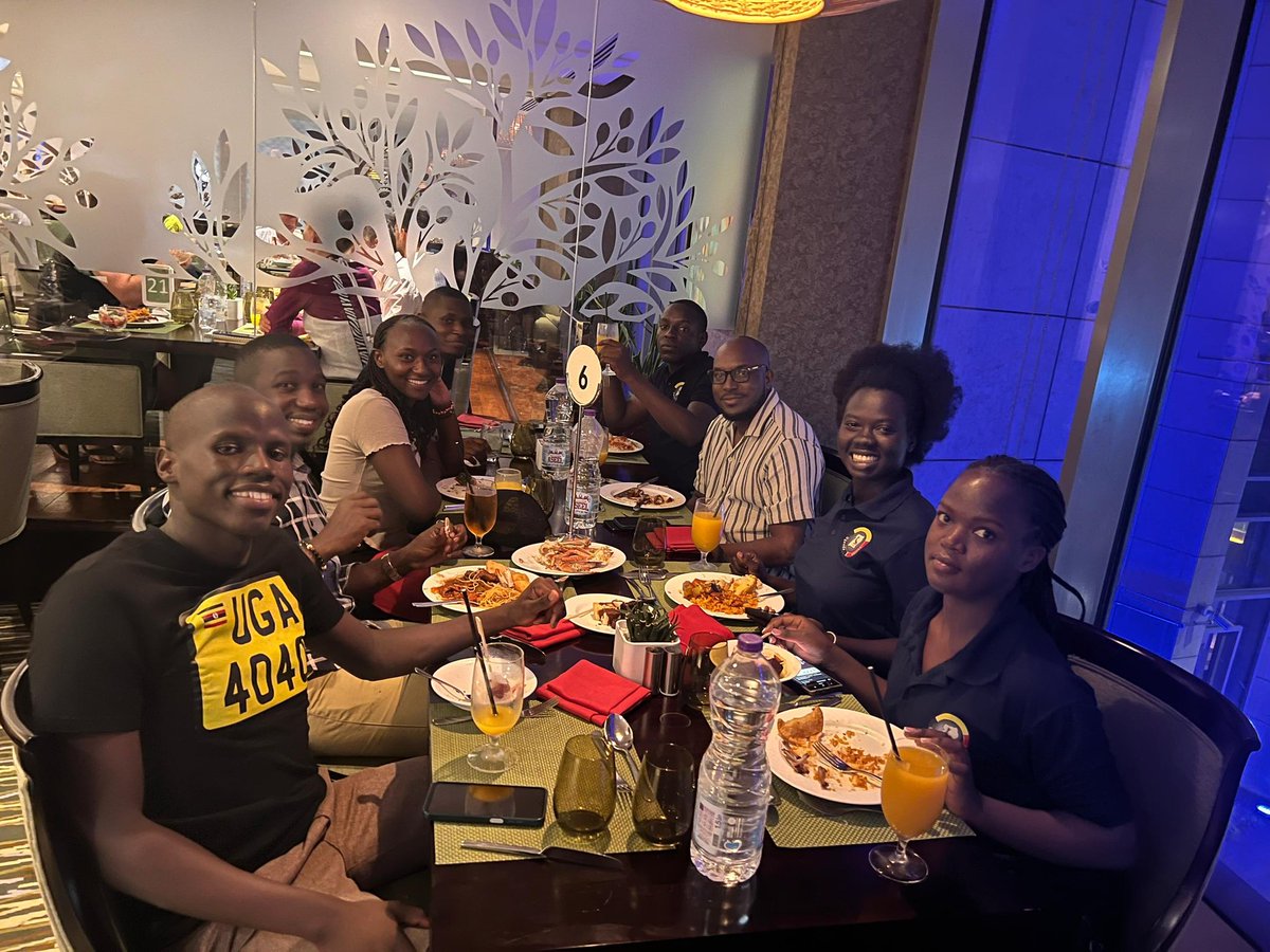 I'm rocking the 4040 tee 👕 for dinner with my <a href="/UgandaUnites/">Uganda UNITES</a> team at the #GUsummit2025 in Doha. 🥰