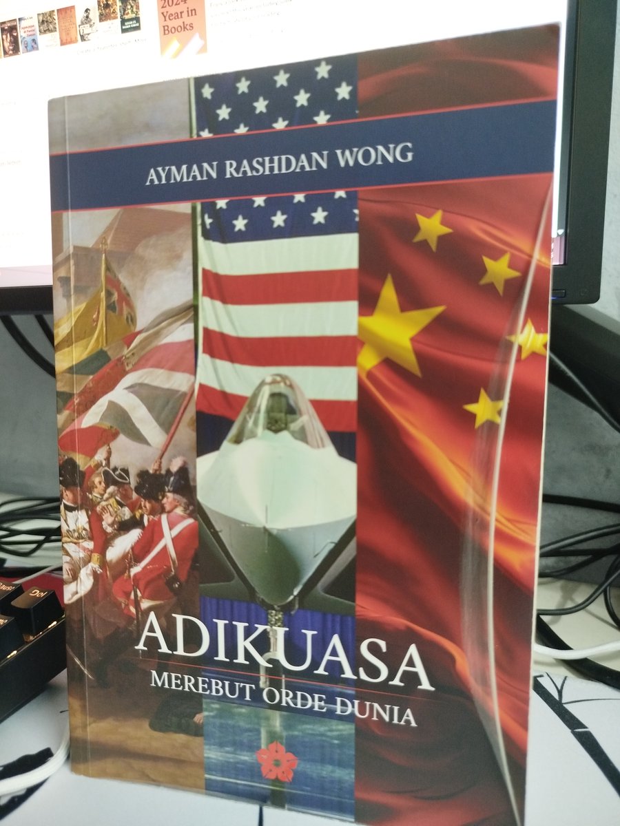 Ahmad Faiz (@faiztobeng) on Twitter photo Aku boleh katakan ini adalah buku terbaik tulisan <a href="/AymanRashdanW/">Ayman Rashdan Wong</a>.
Memenuhi citarasa aku dari segi cara penyampaian, topik yang dibincangkan dan cara setiap bab disusun.
5/5 ⭐️
goodreads.com/review/show/76… Aku boleh katakan ini adalah buku terbaik tulisan <a href="/AymanRashdanW/">Ayman Rashdan Wong</a>.
Memenuhi citarasa aku dari segi cara penyampaian, topik yang dibincangkan dan cara setiap bab disusun.
5/5 ⭐️
goodreads.com/review/show/76…