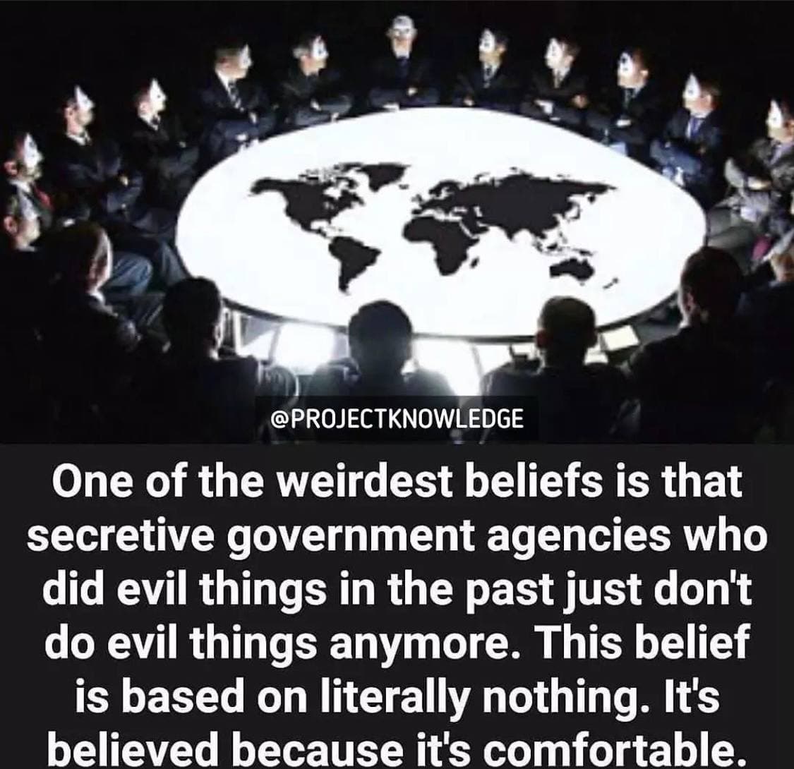 illuminatibot (@iluminatibot) on Twitter photo 