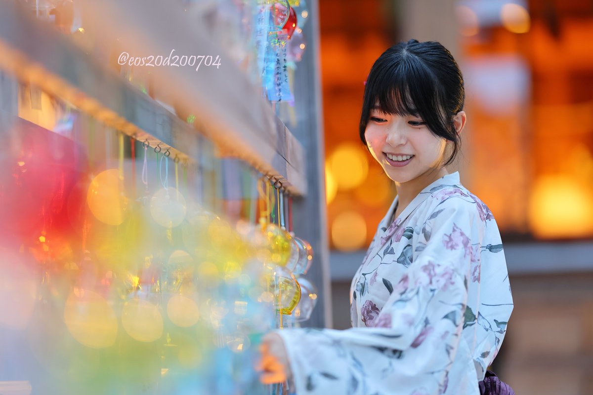 風鈴の音色に癒されて…。
モデル　みいさん
<a href="/mii_model0423/">みい</a> 
#浴衣女子 
#静岡モデル