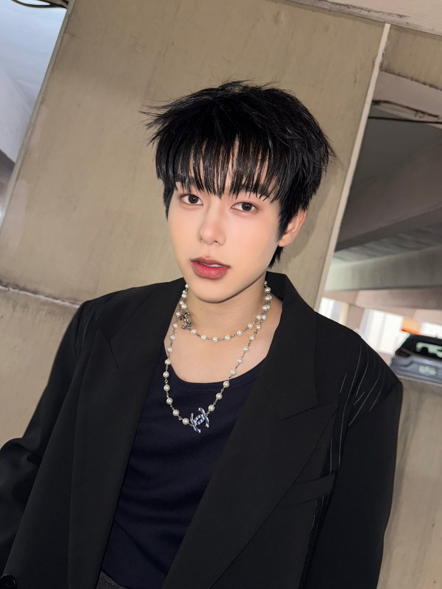 โห่พี่🥹

 #BleuDeCHANELxKrit
#krmjtc