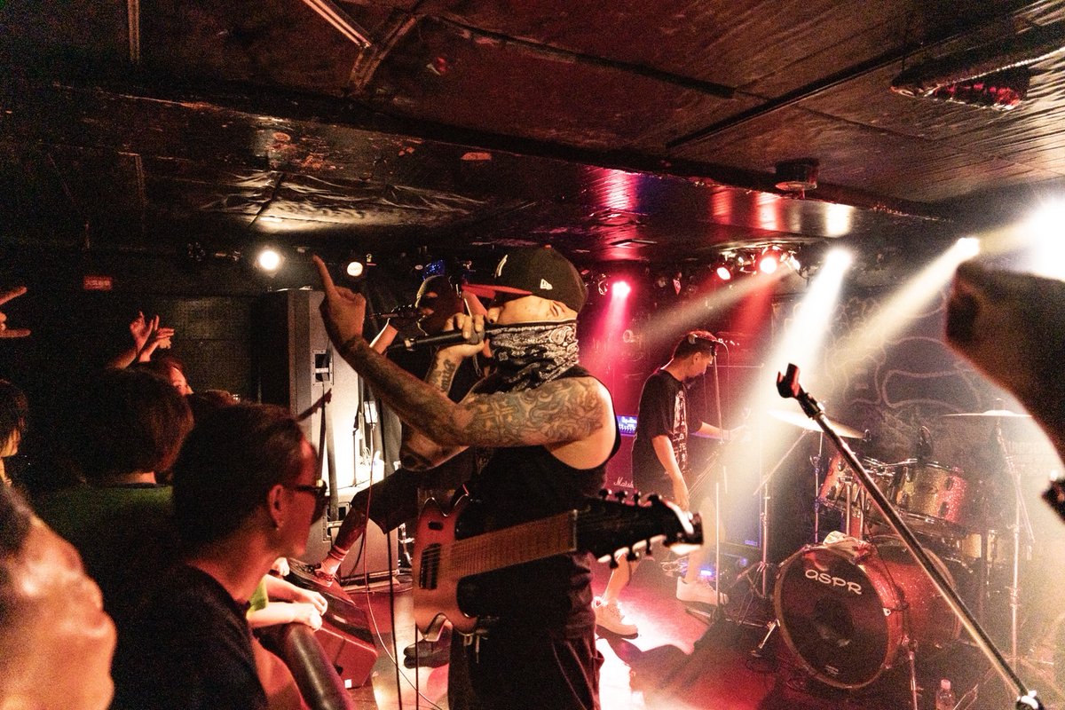 🔸
【情報解禁 ＆ 拡散希望‼️‼️】
■10/13 (月・祝)@ Shinjuku HEIST

Tohru (BROKEN LIFE) × Shinjuku HEIST pre.
【Shinjuku HEIST 4th anniversary】

T.C.L
ラッパ我リヤ
ヱヰ十
Back Nozzle
BROKEN LIFE
CAILN
EACH OF THE DAYS
FLYZEN
kOTOnoha

Open/Start TBA    
Adv ¥2500 Door ¥ 3000(+1d)