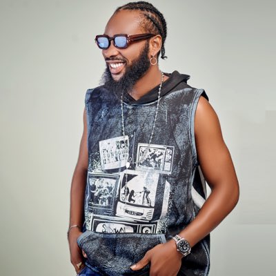 obagofire's tweet photo. #NewProfilePic https://t.co/U0XaODNxO6