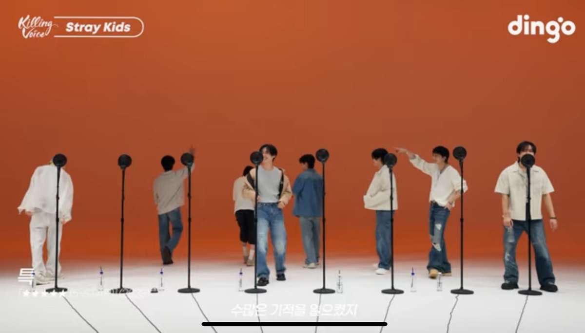 8人もいてカメラ目線1人しかいないのどうにかしてwwwwwwwwwww