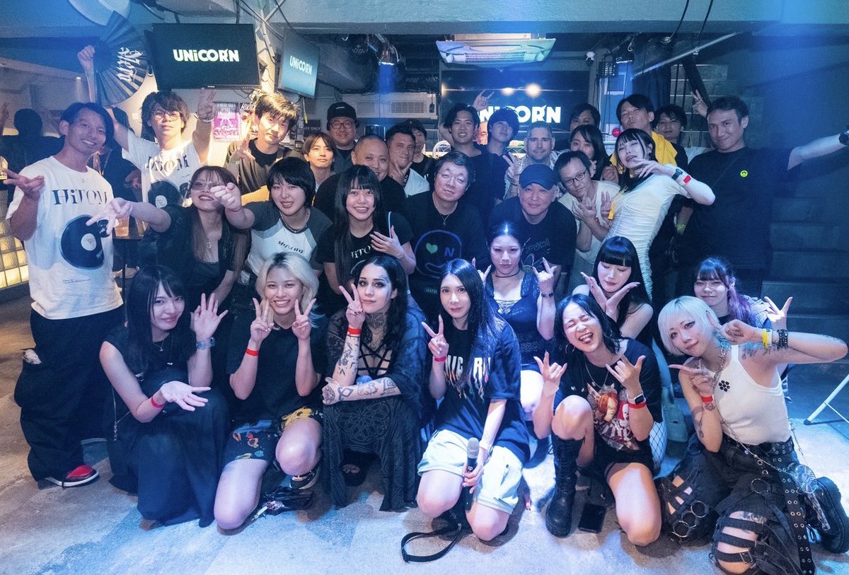 NATSUMI主催『UNiCORN vol.9』
皆様ありがとうございました🦄
今年も最高に幸せな誕生日だった🎂

次回は10/13(月) Circus Tokyo
よろしくお願いします( *｀ω´)💜
#Unicorn0816