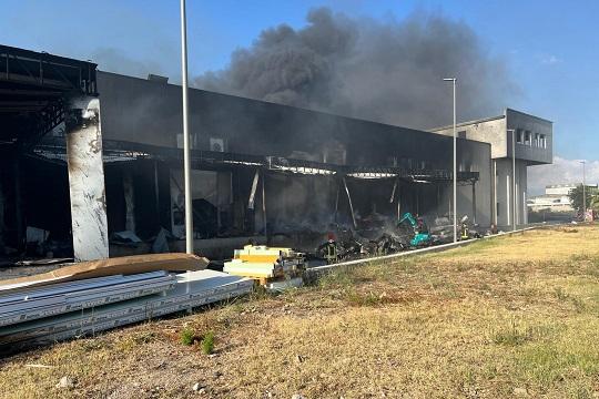 🔴 Concentrazioni di diossine superiori al valore di riferimento, riscontrate presso il sito dell'#incendio dello scorso #24agosto nella zona industriale di #battipaglia (SA)
Leggi il comunicato ⬇️
arpacampania.it/-/ncendio-zona…