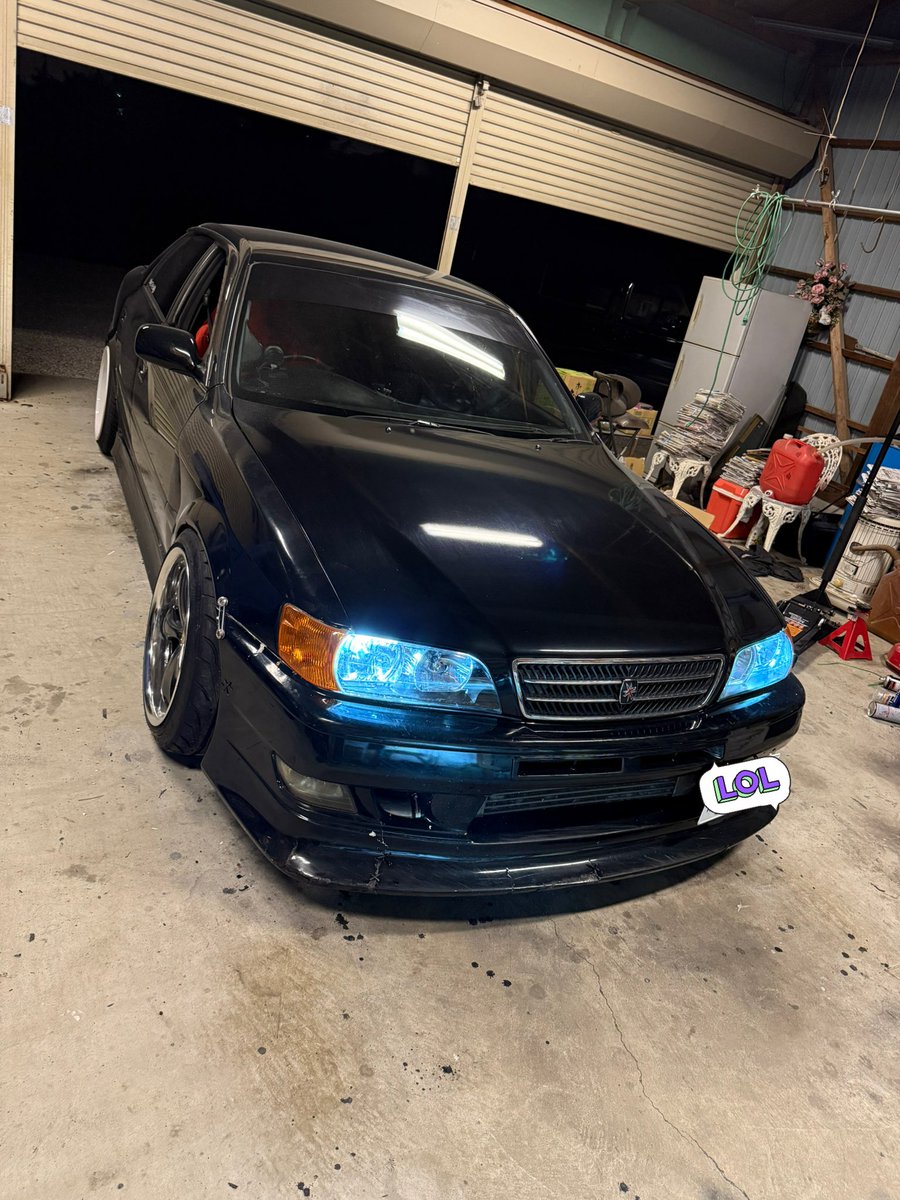 中華製HIDは発色が良くて好き日本製は作りがしっかりしてるからここまで色が出ない