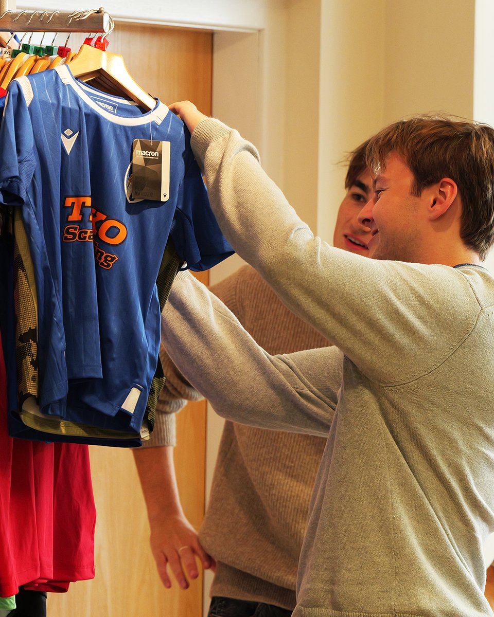 A reminder that our Club Shop will be open from 9.30am to 11.00am on Saturday. If you’re at the stadium for the coach to Barnet, or nearby, pop in for your matchday merch.

#ColU | #WeAreUnited