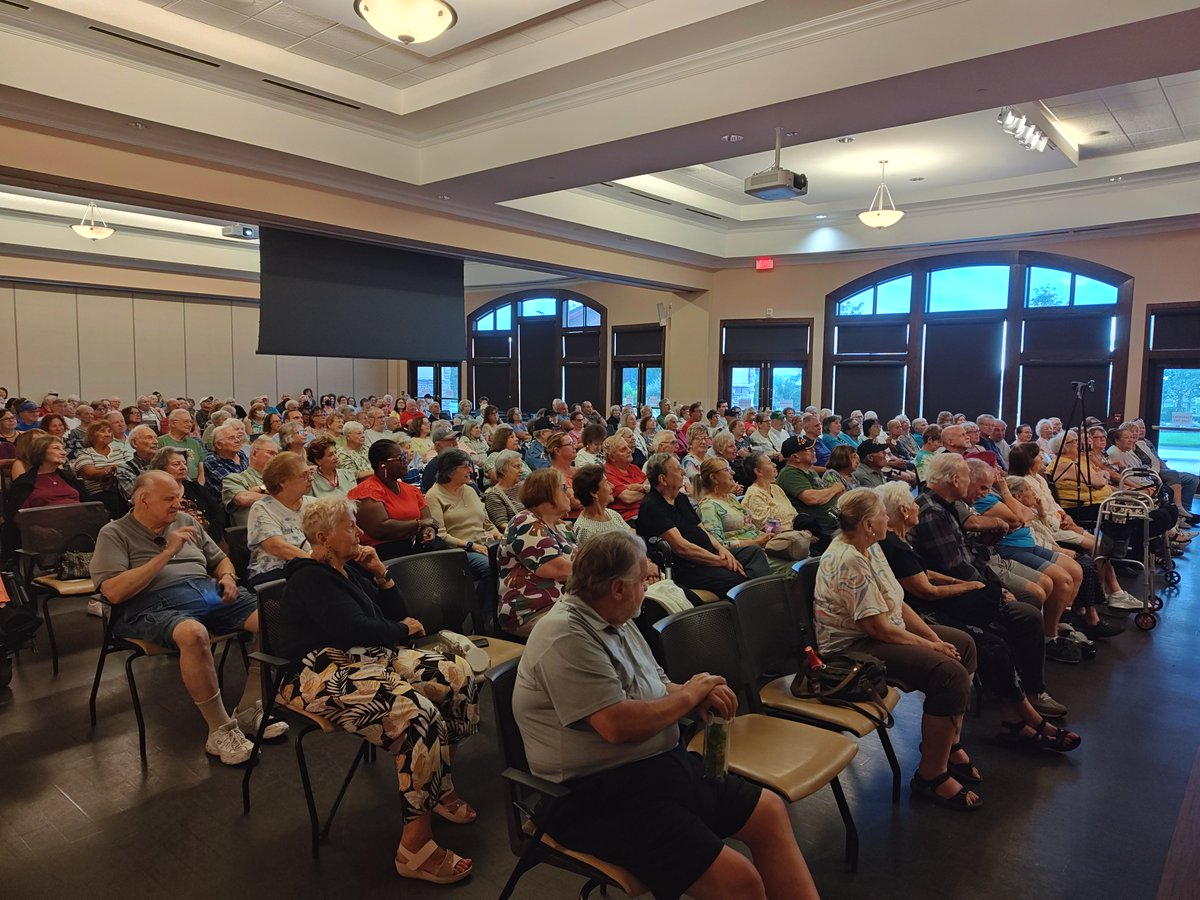 Recently we sponsored a magic show at the Monroe Senior Center! We are incredibly happy that so many members of the community attended and enjoyed the performance.