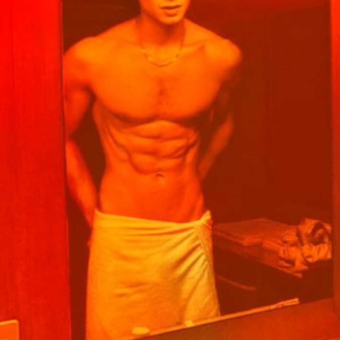 chaoticscul's tweet image. post shower 😌