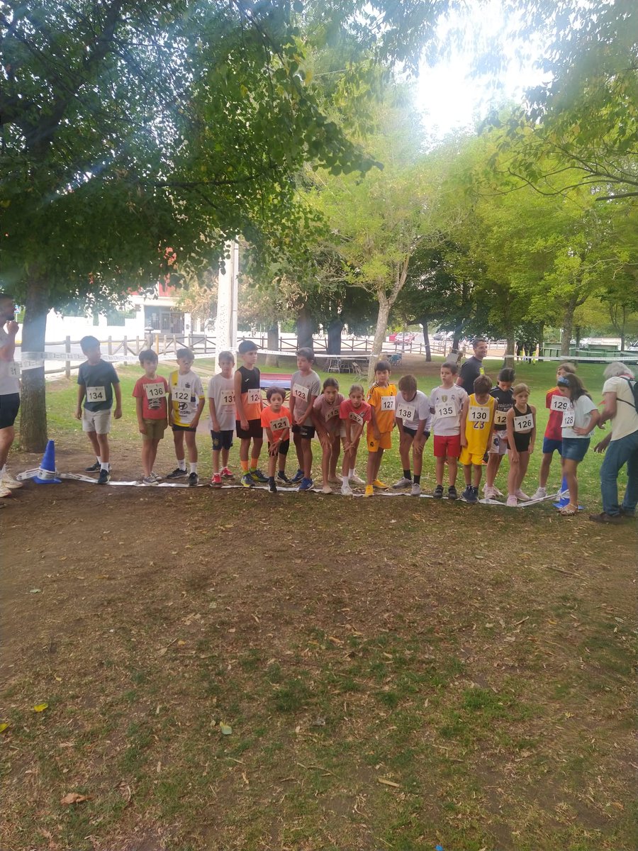 FIESTAS DE LA GRANJA 2025
 Imágenes de la tradicional “Milla Urbana San Luis 2025”, una prueba deportiva organizada por la peña "La Berza", la peña " El Edén" y el Ayuntamiento del Real Sitio de San Ildefonso.
#fiestasdelagranja2025
#fiestasdesanluis2025