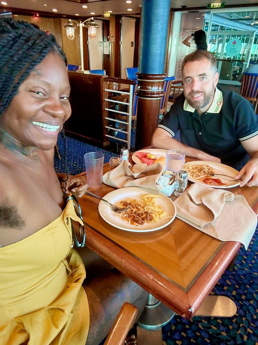 Saulo Lesia Laka πΏπ¦ (@fonyokapondoka) on Twitter photo We have to address the elephant in the room We have to address the elephant in the room