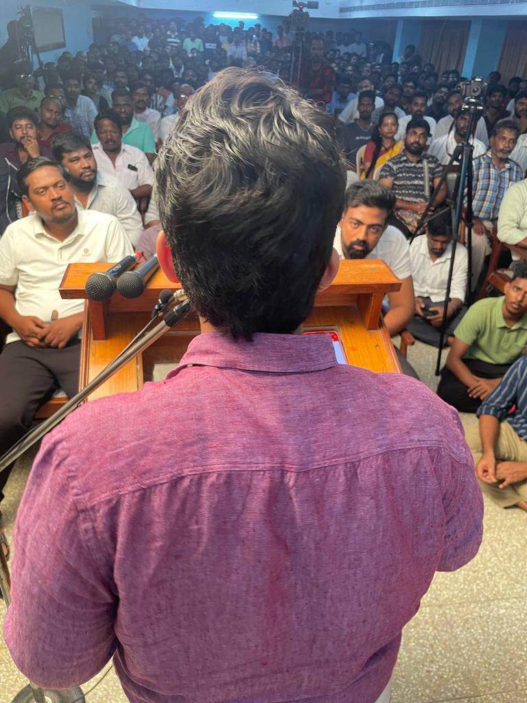UTES_Off's tweet photo. புதிதாக தனி இயக்கம் கண்டிருக்கும் நமது அன்பு அண்ணன் @SaalanPaari அவர்களுக்கு நெஞ்சம் நிறைந்த நல்வாழ்த்துக்கள் மேலும் பன்மடங்கு உயர்ந்து தமிழ்த்தேசியத்தை வளர்க்க வாழ்த்துக்கள் 💥🎉✨
இங்கனம் 
தலைவர் @TamizhanThiruma
 பொதுச் செயலாளர் @Vibinp24 https://t.co/ptEZQVci8Z