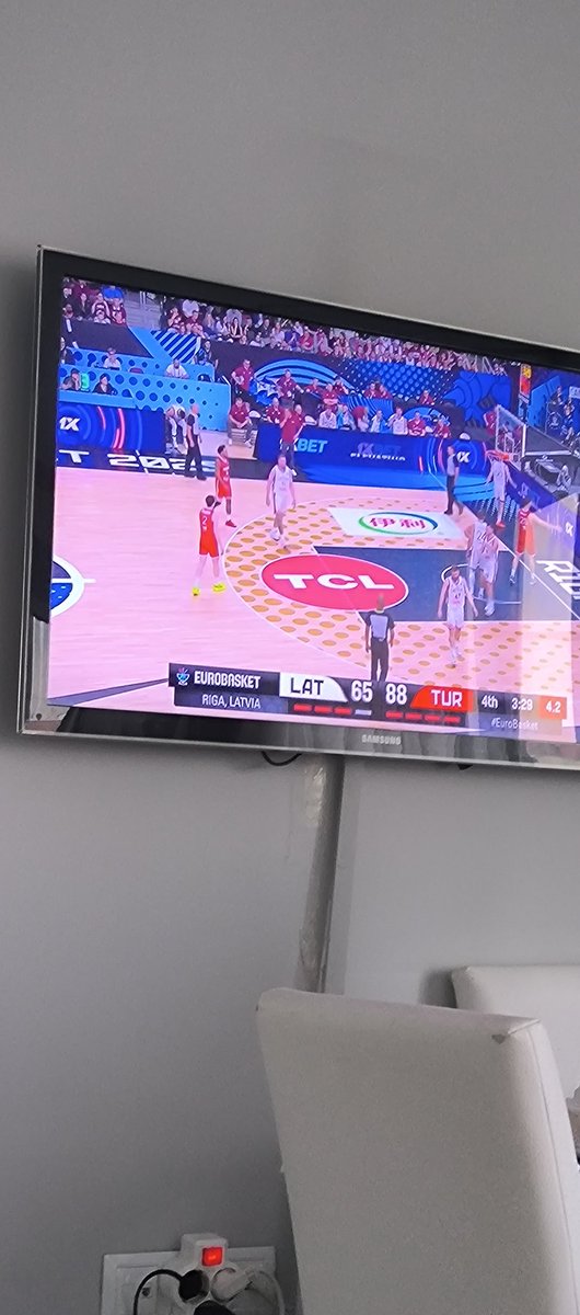 İllegal bahis sitesi reklamı mi var yoksa benmi yanlış görüyorum <a href="/trtspor/">TRT Spor</a> hala icinizdekileri temizliyemediniz yoksa <a href="/acunilicali/">Acun Ilıcalı</a> bey ve <a href="/ssporttr/">S Sport</a> sahibi Fenerbahçe li olduğu için mi ceza aldılar.