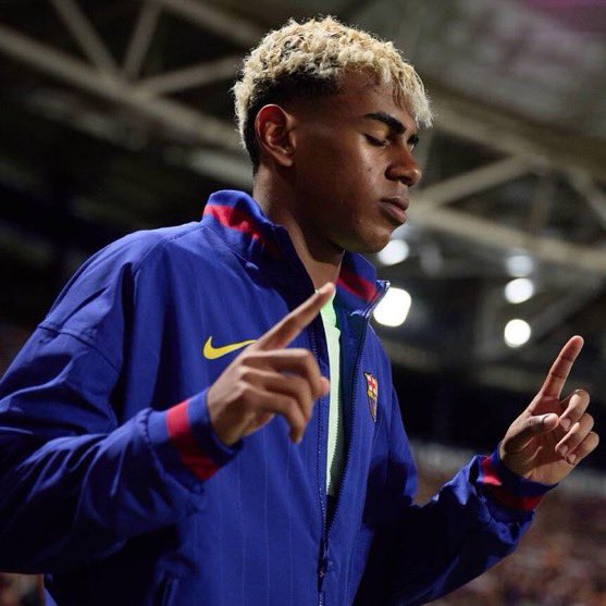 Lamine Yamal a lancé une vraie tendance, poussant les grands clubs à miser davantage sur leurs jeunes joueurs. 👶🏾 (<a href="/mundodeportivo/">Mundo Deportivo</a>)
