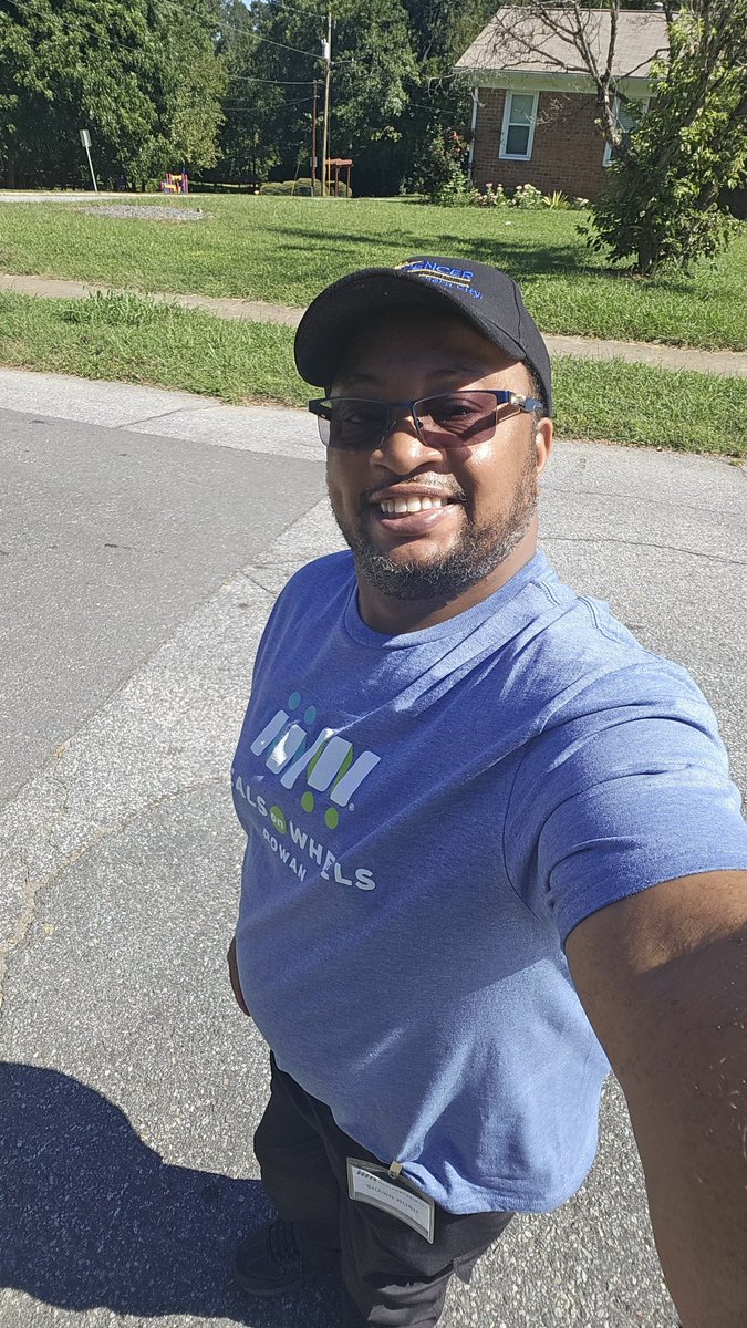 Alderman (Shawn Rush) (@aldermanrush) on Twitter photo Big thanks to Gadson-Harris for City Council  for standing in for Nina Nicole Thomas doing our monthly Meals on Wheels of Rowan  Rt 7 although Mrs Harris is a regular Team Member for Team Antioch MOW we appreciate her service Serving God and His People..... <a href="/_MealsOnWheels/">Meals on Wheels</a> Big thanks to Gadson-Harris for City Council  for standing in for Nina Nicole Thomas doing our monthly Meals on Wheels of Rowan  Rt 7 although Mrs Harris is a regular Team Member for Team Antioch MOW we appreciate her service Serving God and His People..... <a href="/_MealsOnWheels/">Meals on Wheels</a>