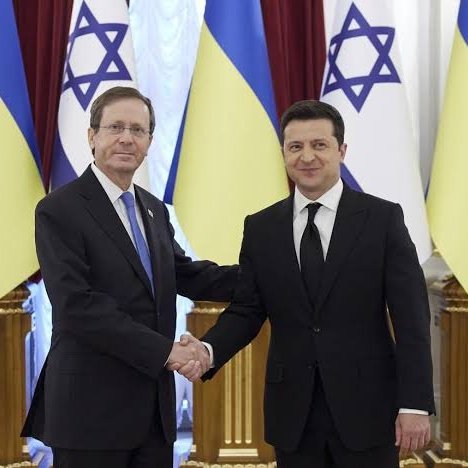 ✦✦✦ 𝙿𝚊𝚖𝚙𝚑𝚕𝚎𝚝𝚜 ✦✦✦ tweet media