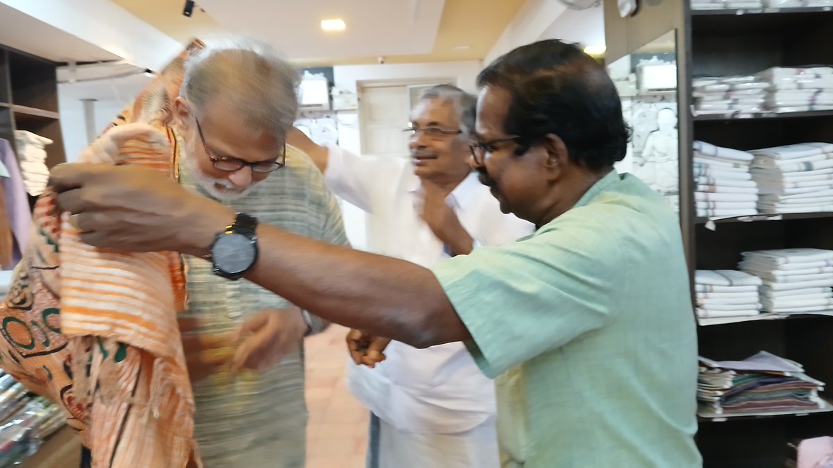 Tushar Gandhi, author and great-grandson of Mahatma Gandhi and Kasturba Gandhi visits Gandhi Bhavan and Nature Life CanteenA in Thiruvananthapuram, Kerala on August 16, 2025.