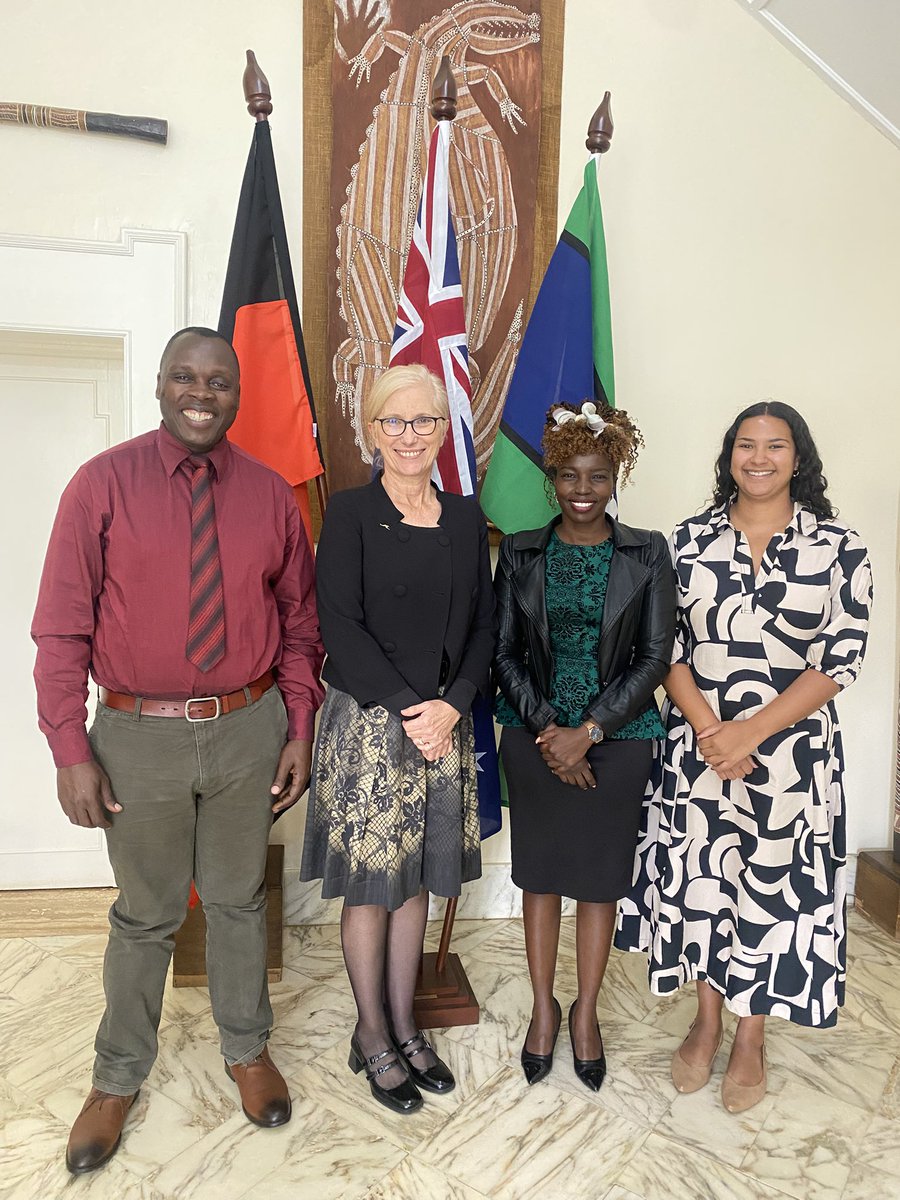 Great lunch meeting with @KAAA President Mr. Kenneth Monjero, VP Ms. Nancy Mokera, and HE Jenny, the Australian High Commissioner 🇦🇺🇰🇪. We discussed bilateral support, partnerships, and women in STEM. Grateful to the HC for warmly hosting us at her residence. #KAAA