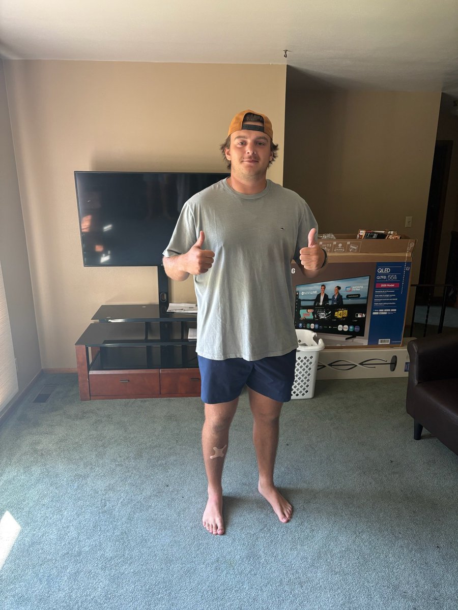 Kelly Scholten tweet media