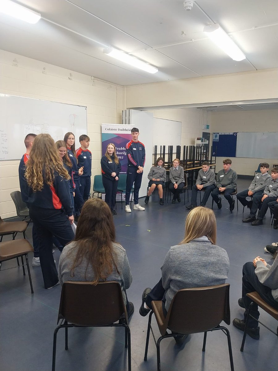 CDaibheid's tweet image. Chuireamar fáilte roimh ár gCéad Bhliain nua inné. Bhí maidin iontach acu leis an ghrúpa #meitheal
Guímid gach uile rath orthu!
 @corketb @scalayouthministry19