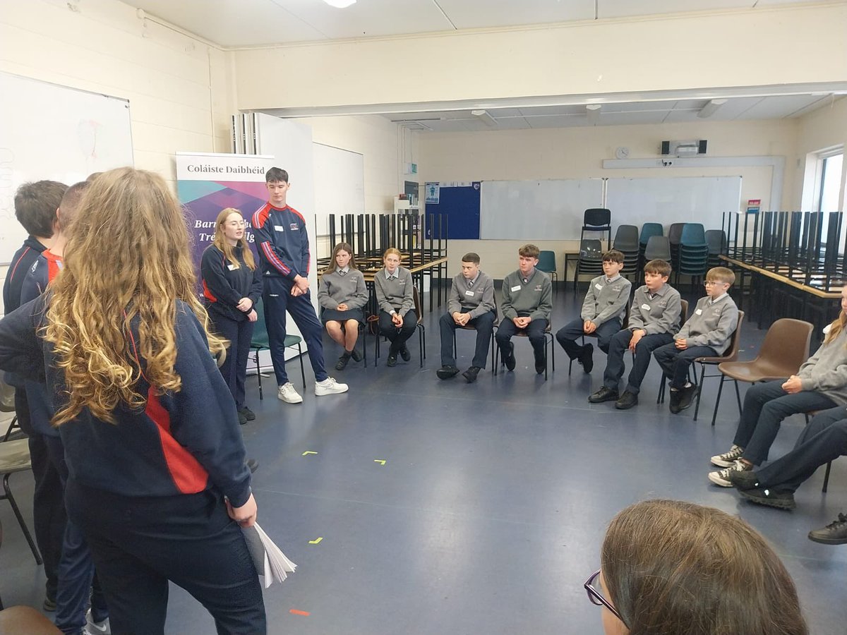 CDaibheid's tweet image. Chuireamar fáilte roimh ár gCéad Bhliain nua inné. Bhí maidin iontach acu leis an ghrúpa #meitheal
Guímid gach uile rath orthu!
 @corketb @scalayouthministry19