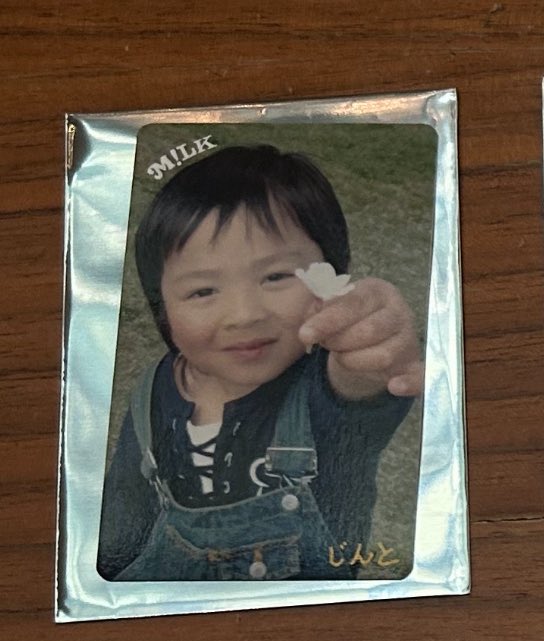 hearts2hearts kms 上海サイン会 手渡し ポスカ 8枚セット AMBIDEX Store △○チェリー風通ジャカード 2段切替ギャザー