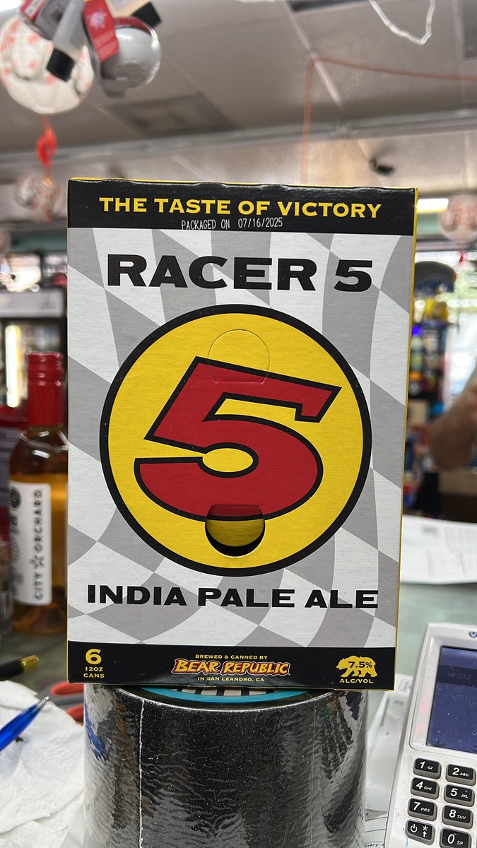 Fresh west coast ipa Racer 5 is back in stock at D&amp;Q