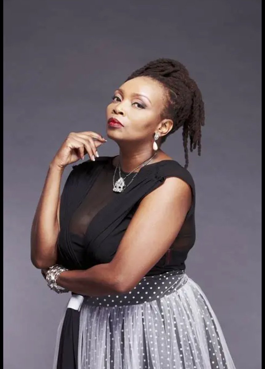XhosaFact's tweet photo. @Powerfm987 This is good... I wonder if Tessa would not drop numbers on the #PowerPespective show. While I trust your judgment and admire @MkhariGiven I do wish that you could try out Nambitha Mophumlwane ππΎ she is needed in your team, believe me. She is as good as Sakina Kamwendu. https://t.co/0nVQNEN6j4