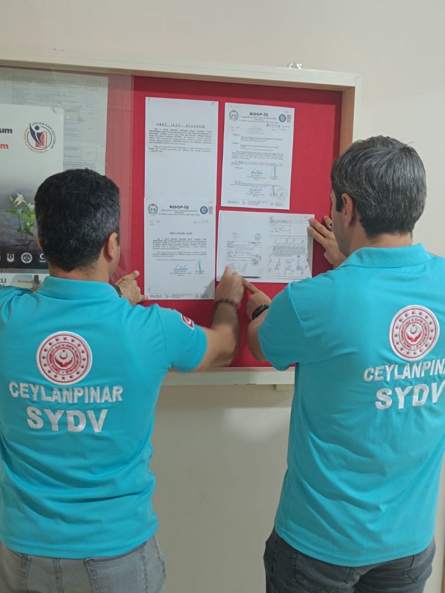 SYDV çalışanları olarak, Dezavantajlı bütün grupların gönlüne girdik ama bakanlığımızın gönlüne giremedik. Bu grev yalnızca ekmek mücadelesi değil; adalet, eşitlik ve emeğin onuru için verilen tarihi bir duruştur. #SYDVGreveHazır
<a href="/_cevdetyilmaz/">Cevdet Yılmaz</a>
<a href="/MahinurOzdemir/">Mahinur Özdemir Göktaş</a>
<a href="/memetsimsek/">Mehmet Simsek</a>