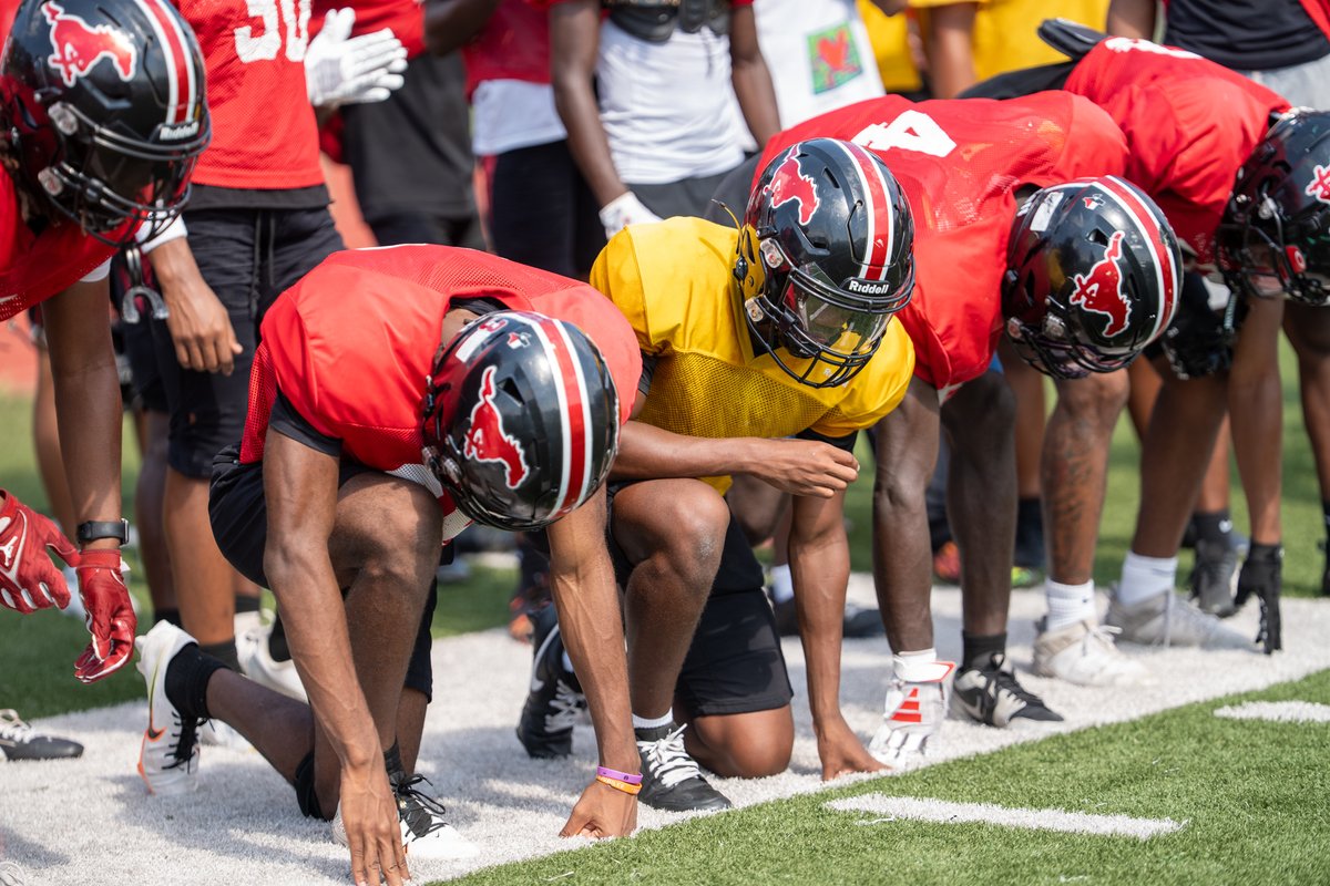 SpringISD's tweet image. Check out some of the best shots of our Spring ISD high school football teams as they gear up for the upcoming season!
@SpringISDAthl @SISD_CoA