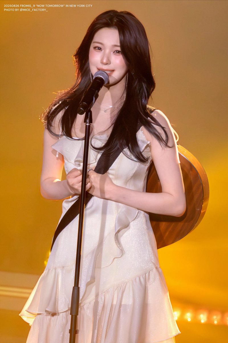 mice_factory_'s tweet image. 250826 
NOW TOMORROW in NYC

#fromis_9 #프로미스나인
#BAEKJIHEON #JIHEON #백지헌 
#NOW_TOMORROW #fromis_9inNY #fromis_9_WORLDTOUR
