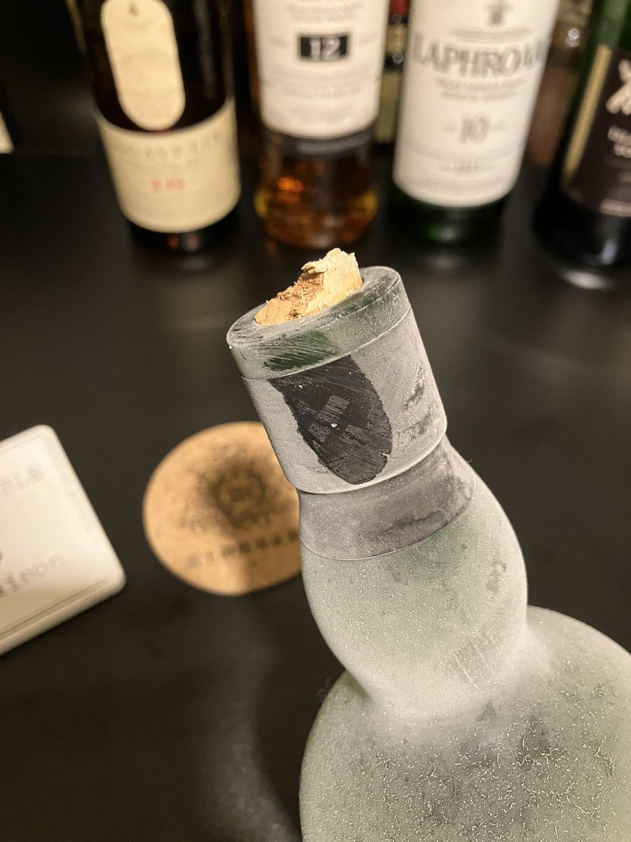 僕はただ、冷凍庫アードベッグハイボールを飲みたかっただけなんだ…