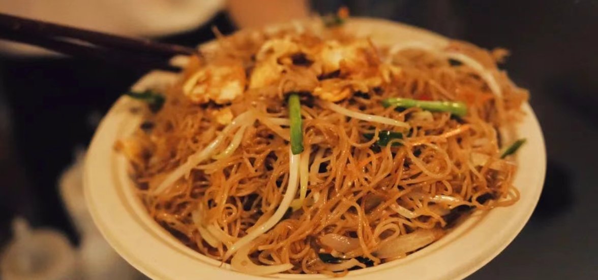 hangzhoufeel's tweet photo. 😋🌃A night #market has been recently set up at the BAC Art Community in Xihu district, 🍜🥘🍦with the rich atmosphere of city life and the collision of delicious food, offering you a soothing moment in the late night. ✨
⏰Opening Time: Every Friday, Saturday, Sunday and public holidays from 17:30 to 22:00, until Oct 7

#TastyHangzhou #citylife #foods #yummy