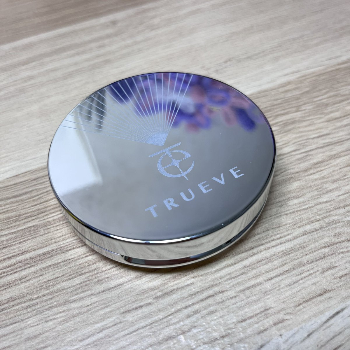 soulveille's tweet image. hasil makeup secakep ini kuncinya pake cushion lokal yg skin-like finish &amp;amp; supeeer ringan! 🫶🏻

here’s my thought about Trueve Velvet Hi-Cover Mesh Cushion 😉