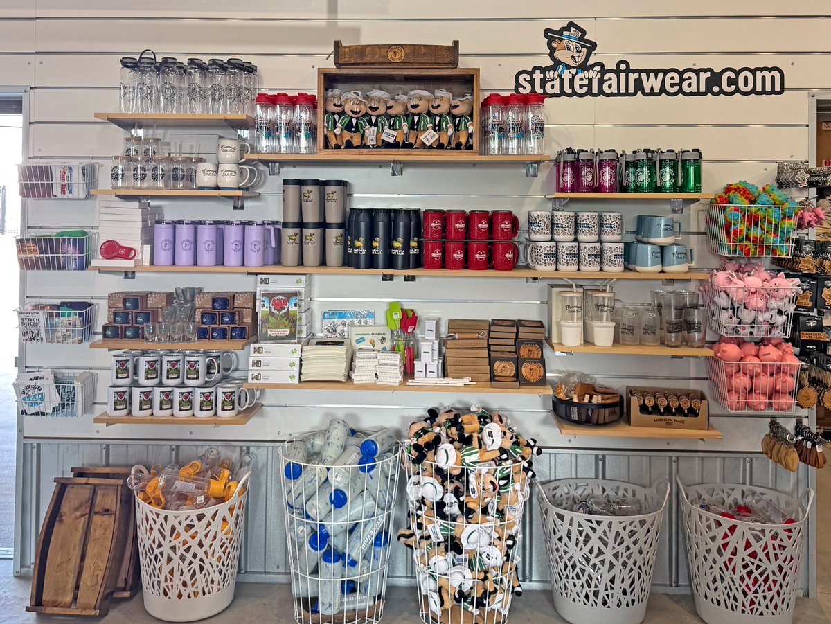 Signature_MN's tweet photo. Kids love fairwear too! From tiny tees to fun novelties, we’ve got great gear for the littlest fairgoers at the @mnstatefair. 🎡🌽 https://t.co/y7VzXrIgOY