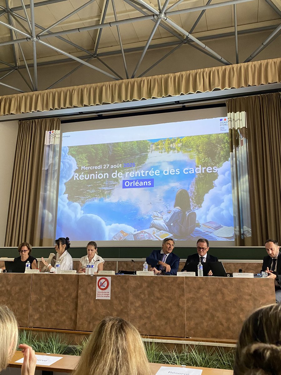 adelinebuisson's tweet image. 🔴 en live -  @Canope_DTCVL à la réunion de rentrée des cadres  @ac_orleanstours 
📍 @Univ_Orleans 
M. le Recteur @PhiAgresti place la rentrée académique sous le signe du #partage et de la #formation 

🔸 climat scolaire, question des relations, parentalité