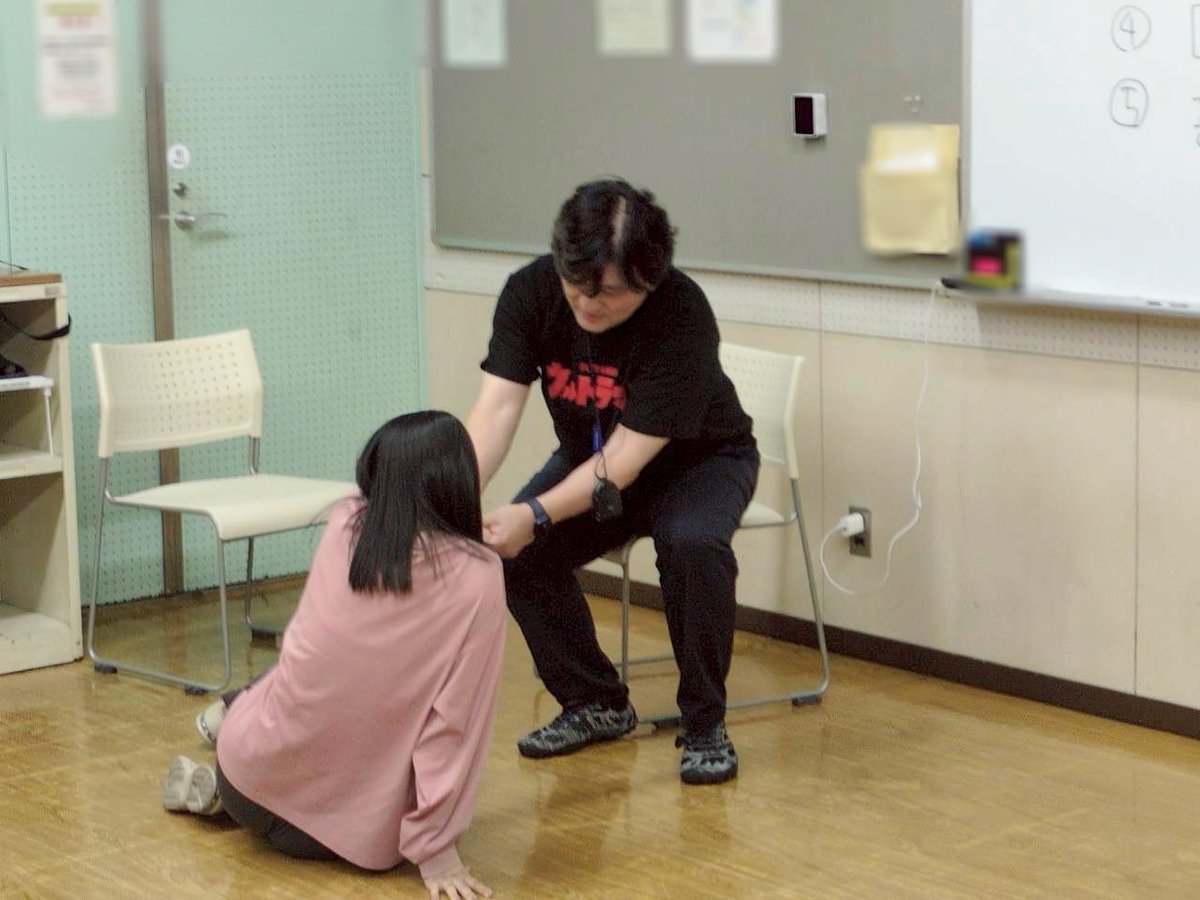 WONES_improv's tweet photo. #OneStoryインプロ2 

✨絶賛稽古中です！！✨

個性的なメンバーたちが
インプロで 唯一無二の60分を創ります。

アフタートークもワクワクです。
今週末の2公演、ぜひお見逃しなく🐶

⇩ご予約⇩
https://t.co/AtrXXyxY0n

※お目当てのキャストを
   備考欄にお書きくださいませ✍🏻🫧 https://t.co/EHUj3yVVxd