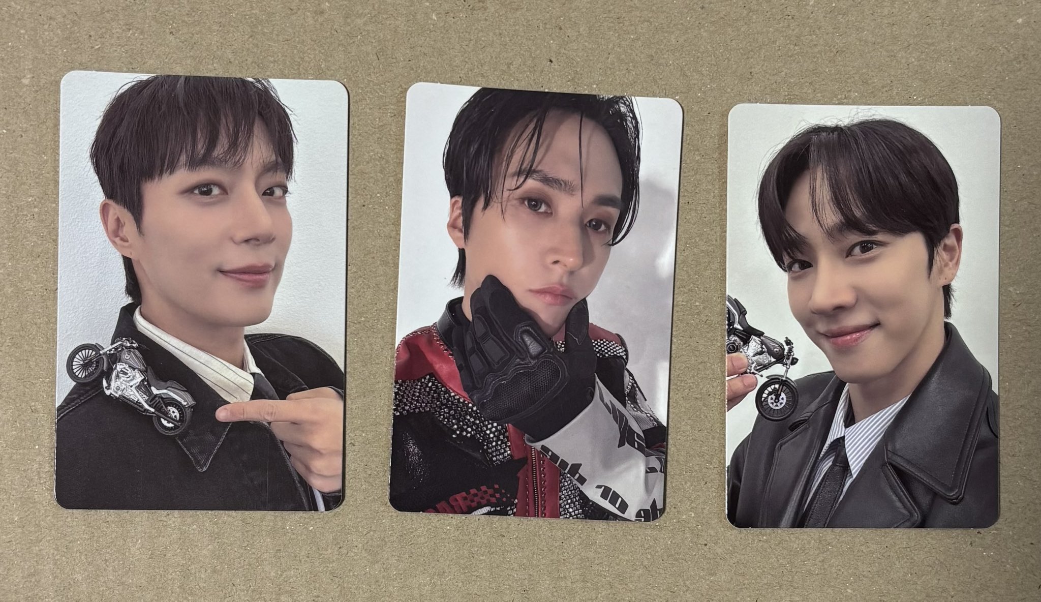 HIGHLIGHT トレカ ドゥジュン ギグァン ドンウン