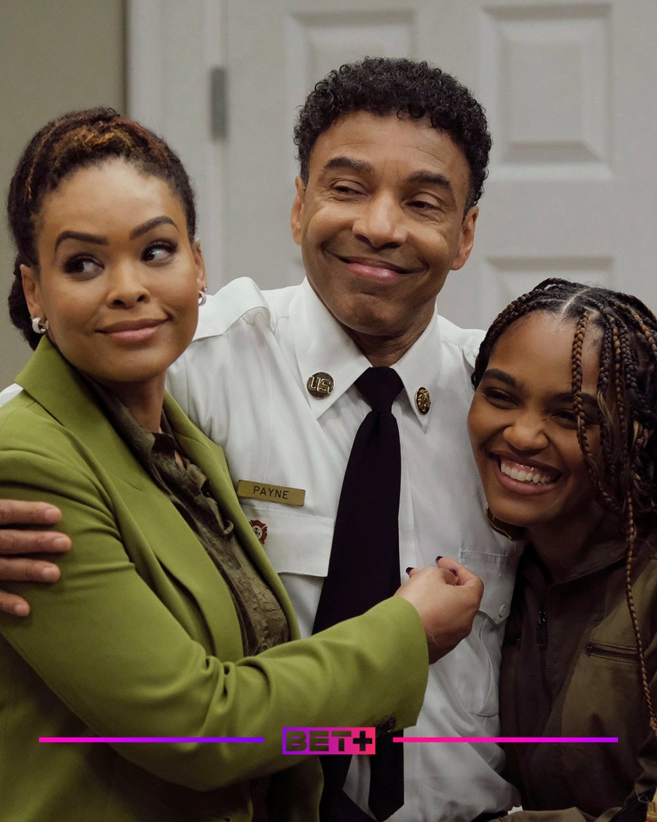 betplus's tweet image. Happy Birthday to the fierce and forever fabulous Demetria McKinney! 💅🏾🔥 Whether she’s commanding the screen on #HouseofPayne or blessing us with those powerhouse vocals, she stays booked and blessed. ✨ Keep shining, queen; the spotlight was made for you! 🎉