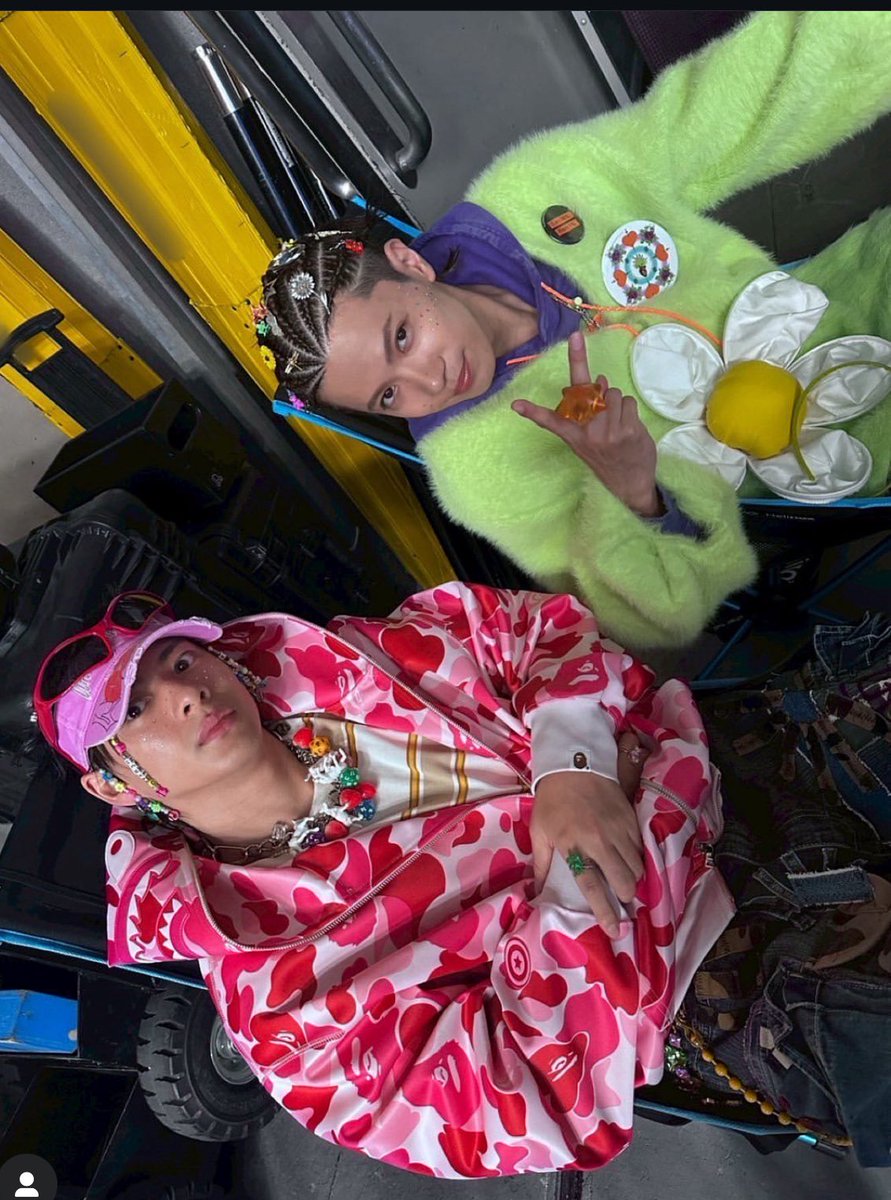 神くんだ🩵
写真ありがとー\(ˊᗜˋ)/
やっぱり神くんが好きだなぁ(,,- -,, )

#神宮寺勇太_Instagram 

 instagram.com/p/DN2-9_YUlyJ/…