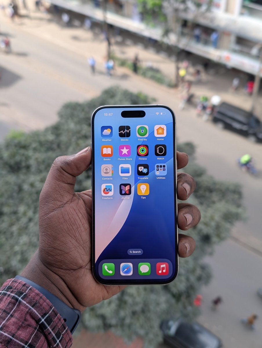 Just in✅
iPhone 16 Pro
Natural Titanium 
256gb
Battery health: 93%🔋
2 years warranty 
Delivery available countrywide
Ksh 125,000