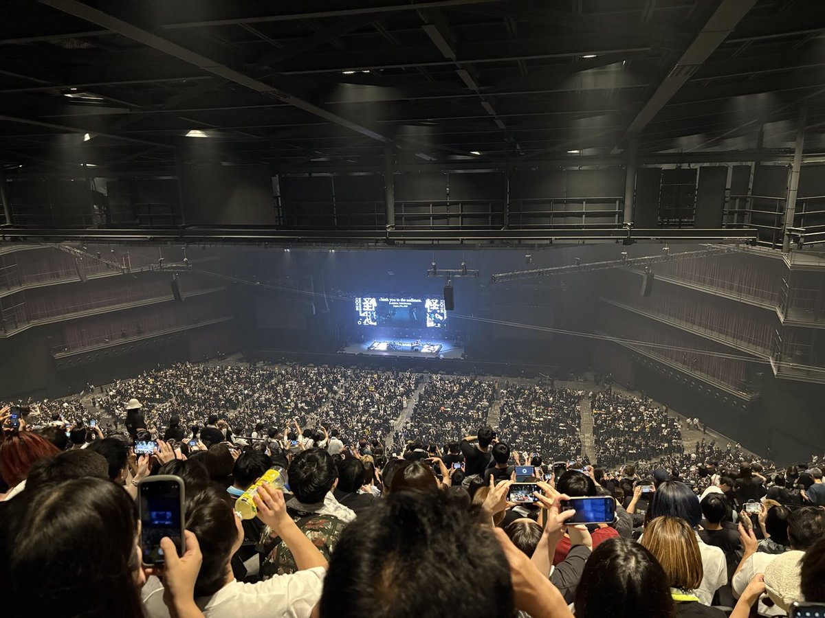 massivehide4's tweet image. ずっと行きたかったヤツ。
かなり良かった！

#サカナクション
#怪獣
#千秋楽