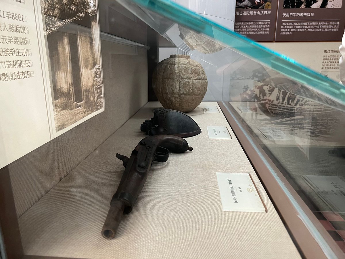 #GBAPulse The former headquarters of the Dongjiang Column, located in Tuyang community of Dapeng New District, #Shenzhen, was built in 1912 and covers 2,127 square meters. It is now open to the public free of charge, commemorating the Dongjiang Column’s historical achievements.