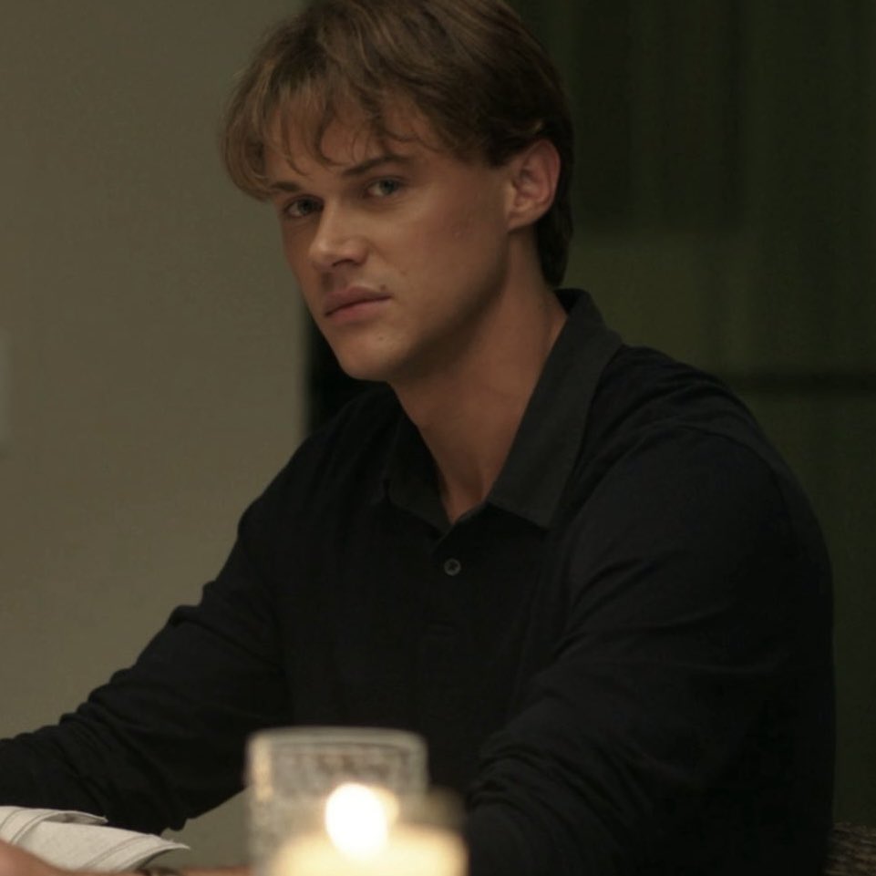 in a room full of people i look for you