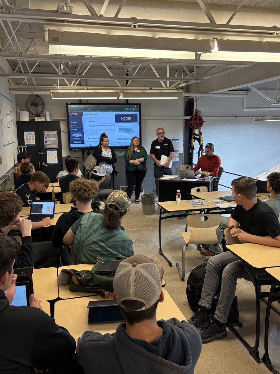 Zac Capan tweet media