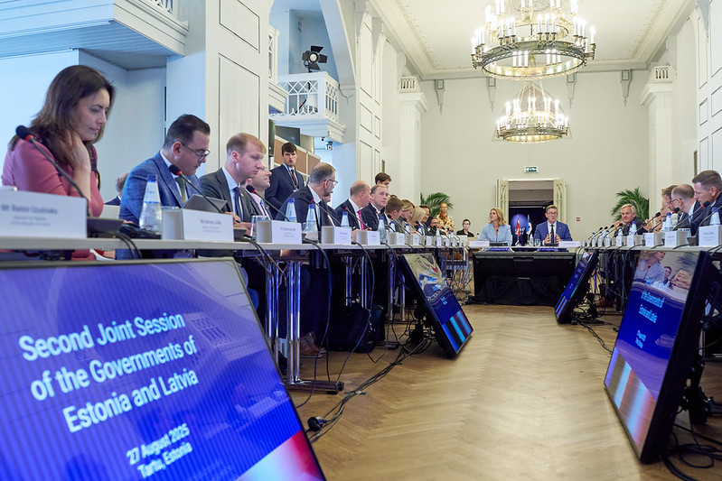 Latvija un Igaunija stiprina reģionālo sadarbību veselības jomā un noturību krīzēs: trešdien Tartu tikās Latvijas veselības ministrs Hosamu Abu Meri un Igaunijas sociālo lietu ministre Karmena Jollere (Karmen Joller) vm.gov.lv/lv/jaunums/fot…